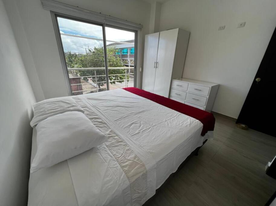 פורטו איורה New Apartment In Galapagos, Santa Cruz Island מראה חיצוני תמונה