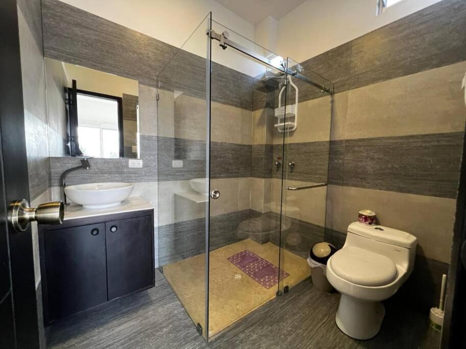 פורטו איורה New Apartment In Galapagos, Santa Cruz Island מראה חיצוני תמונה